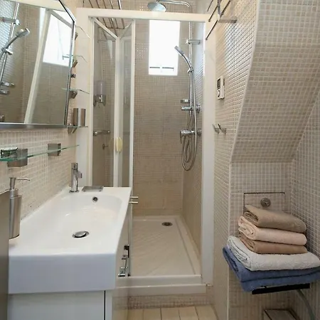 Appartement Artistic & Authentic Parisian Flat