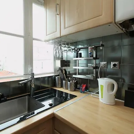 Artistic & Authentic Parisian Flat *